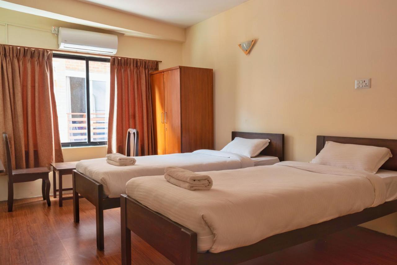 Bodhi Tree Hostel Катманду Экстерьер фото